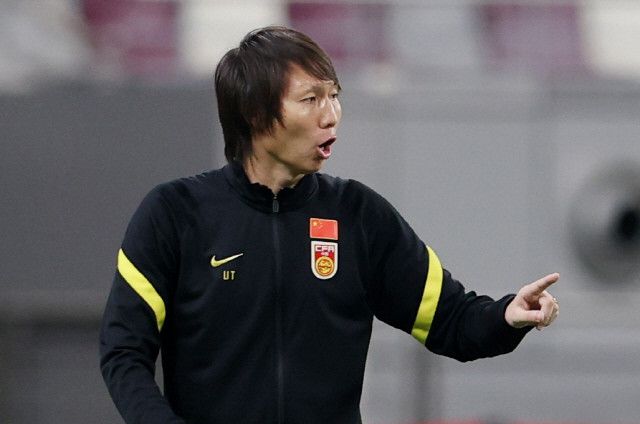 公交车被cao合不拢腿